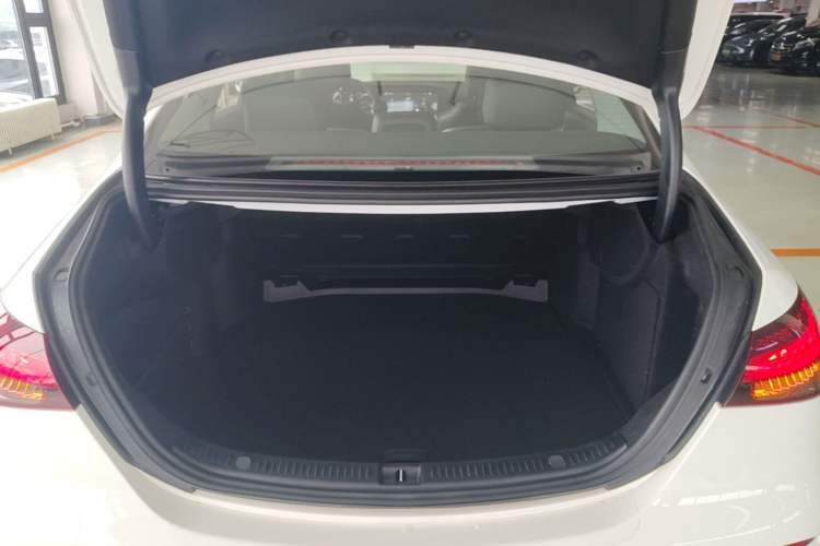 Used Mercedes-Benz E-Class 2021 E 260 L Sport Edition Trunk