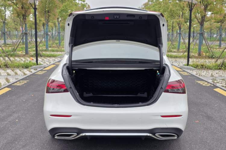 Used Mercedes-Benz E-Class 2021 Facelift E 260 L Sport Edition Trunk