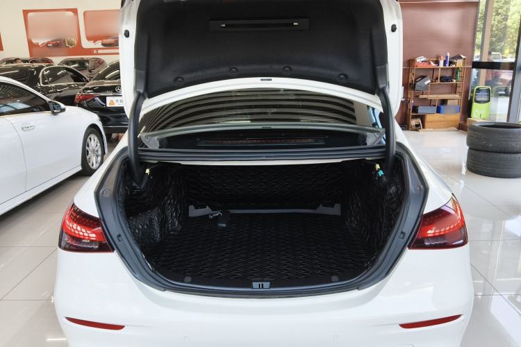Used Mercedes-Benz E-Class 2021 Facelift E 260 L Sport Edition Trunk