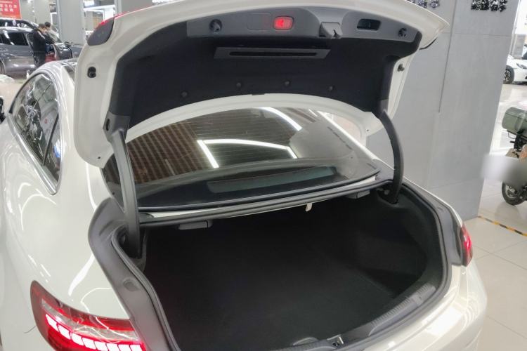 Used Mercedes-Benz E-Class 2021 E 260 Coupe Trunk