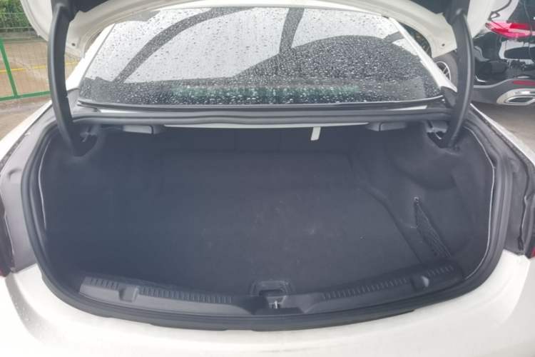 Used Mercedes-Benz E-Class 2021 E 300 Coupe Trunk