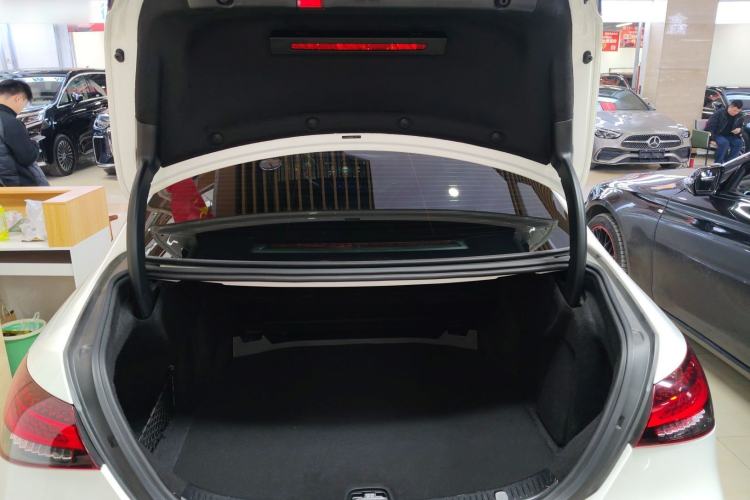 Used Mercedes-Benz E-Class 2021 Facelift E 260 L Sport Edition Trunk
