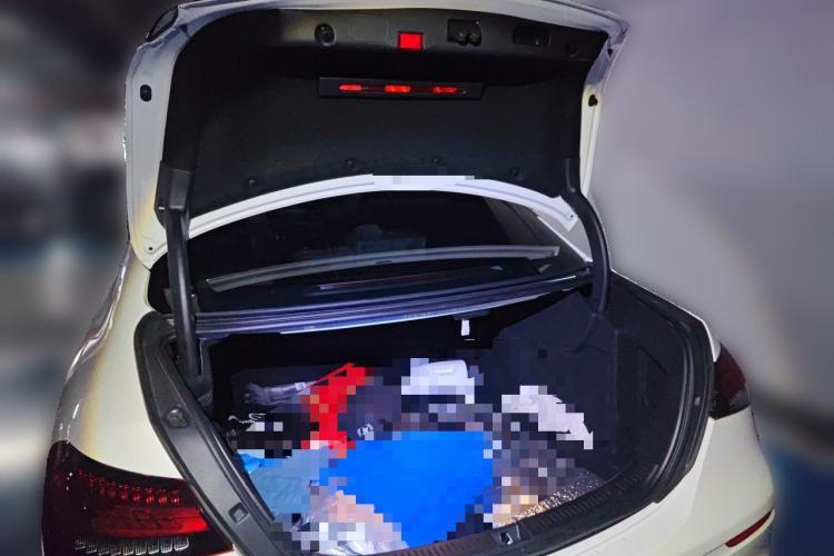 Used Mercedes-Benz E-Class 2021 Updated E 260 Fashion Sport Edition Trunk