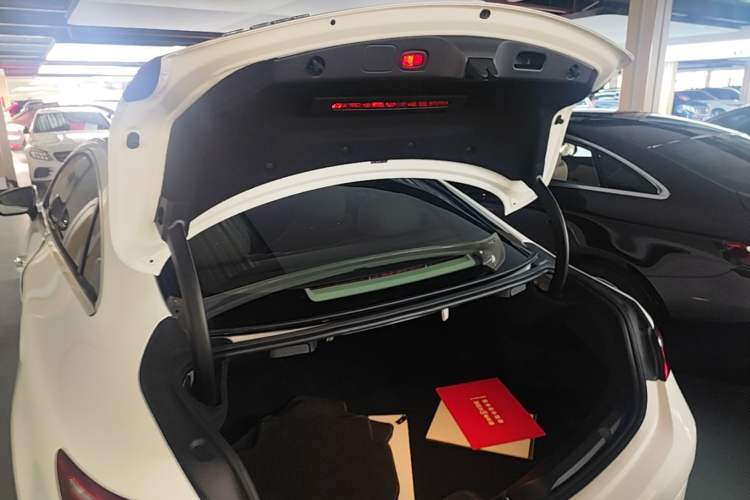 Used Mercedes-Benz E-Class 2021 Facelift E 260 Coupe Trunk