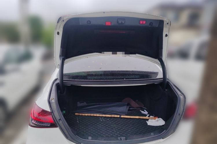 Used Mercedes-Benz E-Class 2021 Restyled E 300 L Sporty and Stylish Edition Trunk