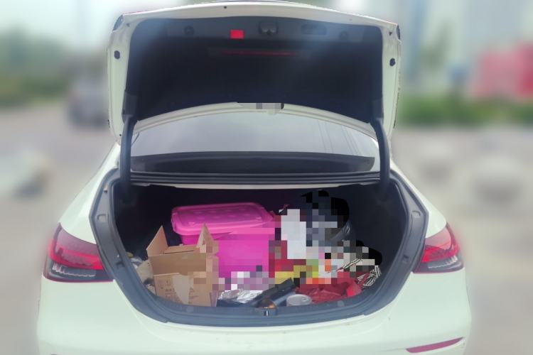 Used Mercedes-Benz E-Class 2021 Updated E 260 Fashion Sport Edition Trunk
