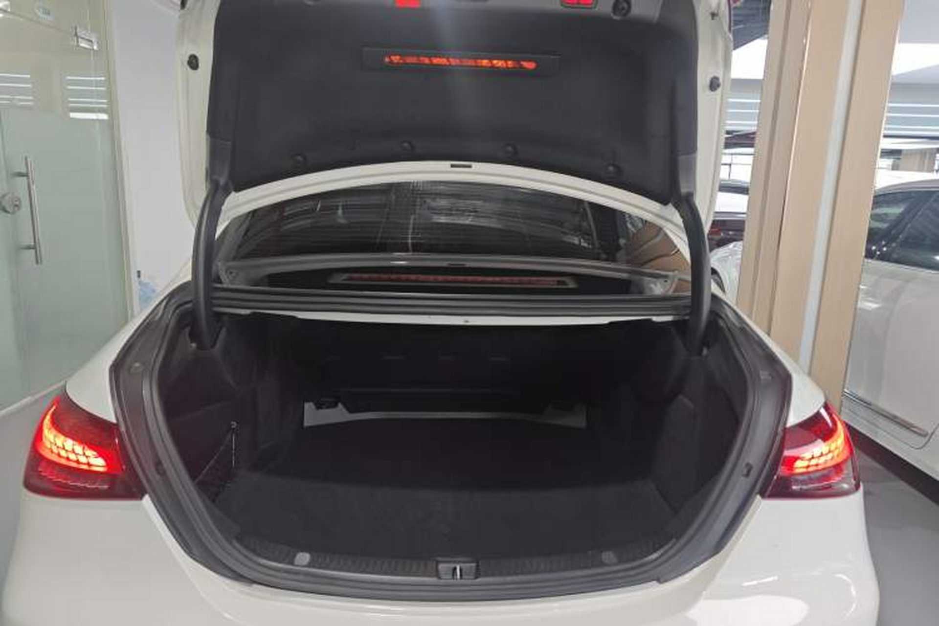 Used Mercedes-Benz E-Class 2021 Restyled E 300 L Luxury Edition Trunk