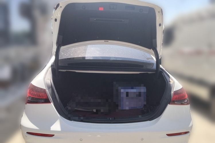 Used Mercedes-Benz E-Class 2021 Updated E 260 Fashion Sport Edition Trunk