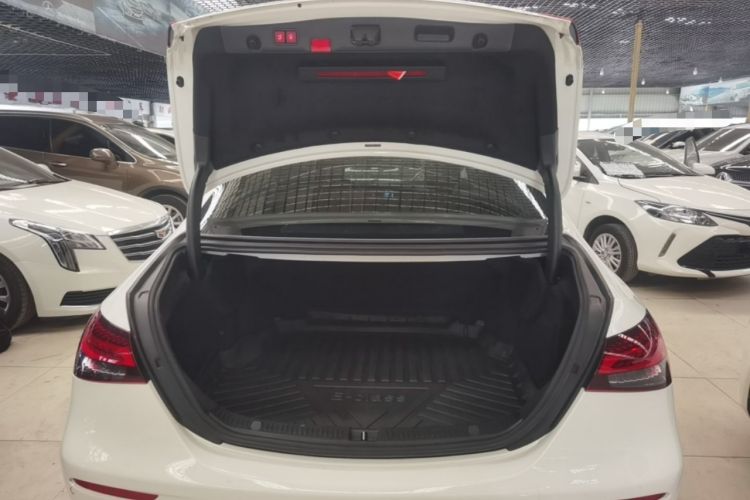 Used Mercedes-Benz E-Class 2021 Facelift E 260 L Sport Edition Trunk