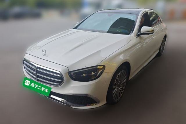 Mercedes-Benz E-Class 2021 E 300 L Sporty and Stylish Model de segunda mano