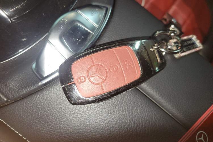 Used Mercedes-Benz E-Class 2021 E 260 Convertible Coupe Vehicle Key