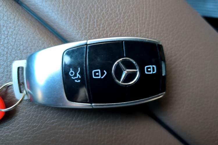 Used Mercedes-Benz E-Class 2021 Restyled E 300 Sport Edition Vehicle Key