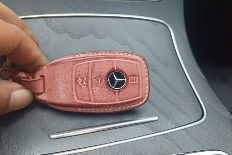 Used Mercedes-Benz E-Class 2021 E 260 Stylish Sports Edition Vehicle Key