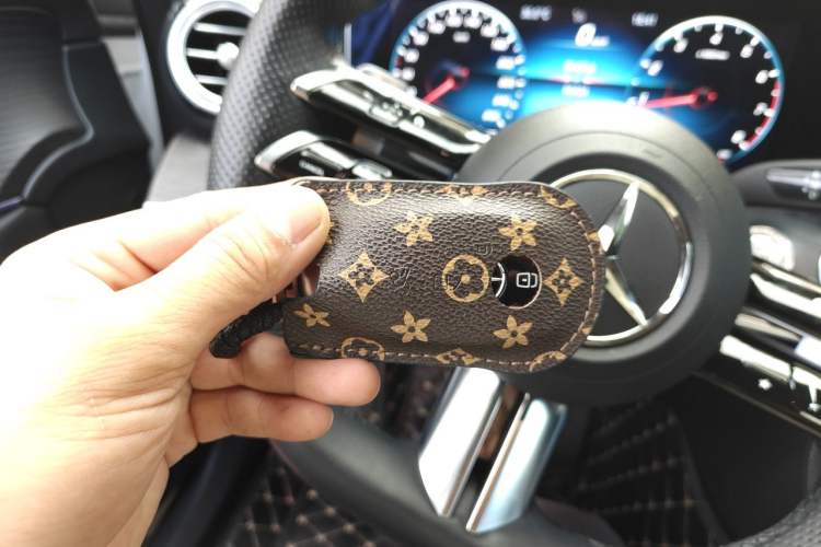 Used Mercedes-Benz E-Class 2021 Updated E 260 Fashion Sport Edition Vehicle Key
