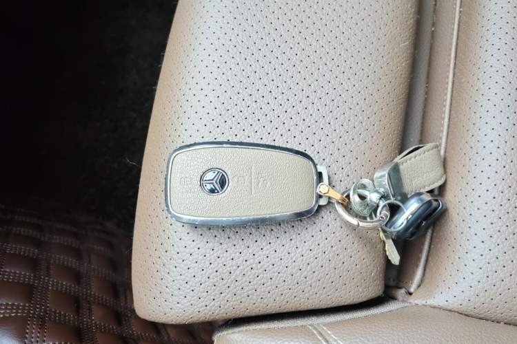 Used Mercedes-Benz E-Class 2021 Facelift E 260 L Sport Edition Vehicle Key