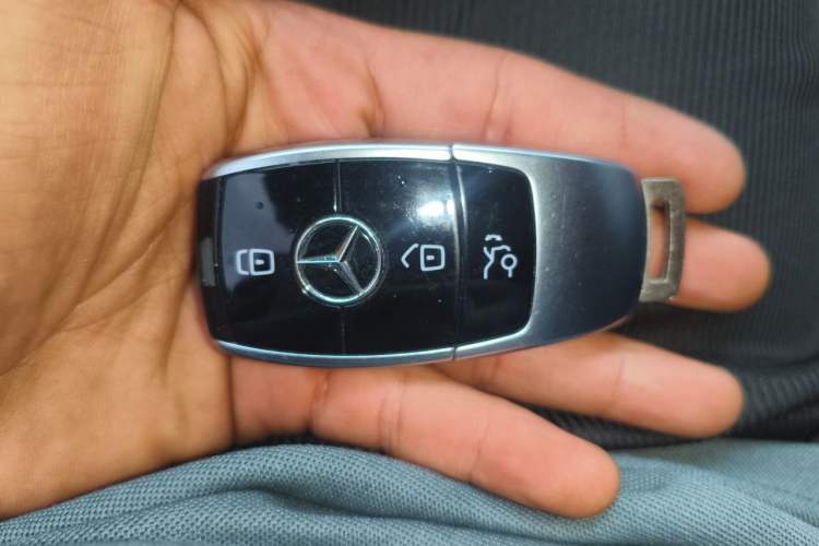 Used Mercedes-Benz E-Class 2021 Facelift E 260 Coupe Vehicle Key
