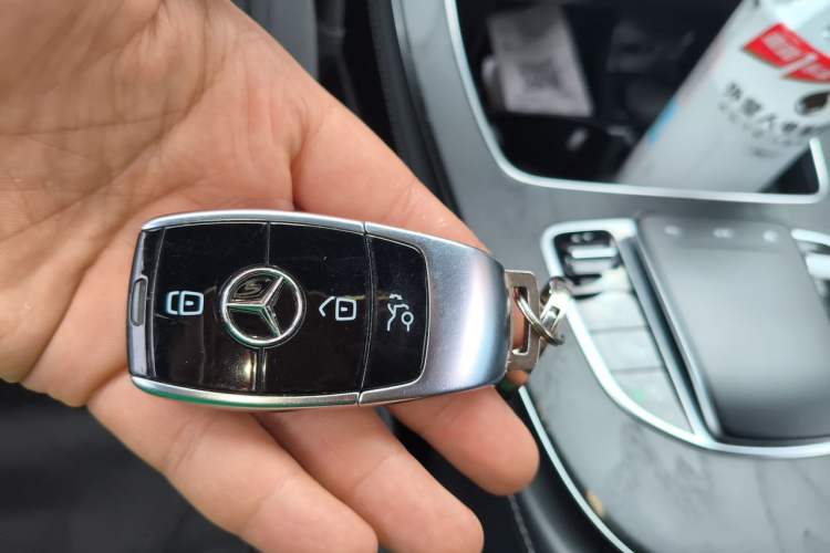 Used Mercedes-Benz E-Class 2021 Updated E 260 Fashion Sport Edition Vehicle Key