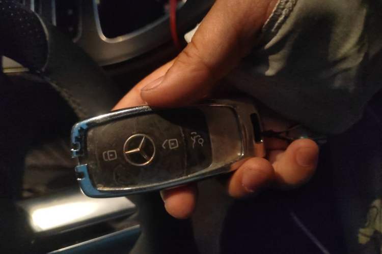 Used Mercedes-Benz E-Class 2021 Restyled E 300 L Sport Luxury Edition Vehicle Key