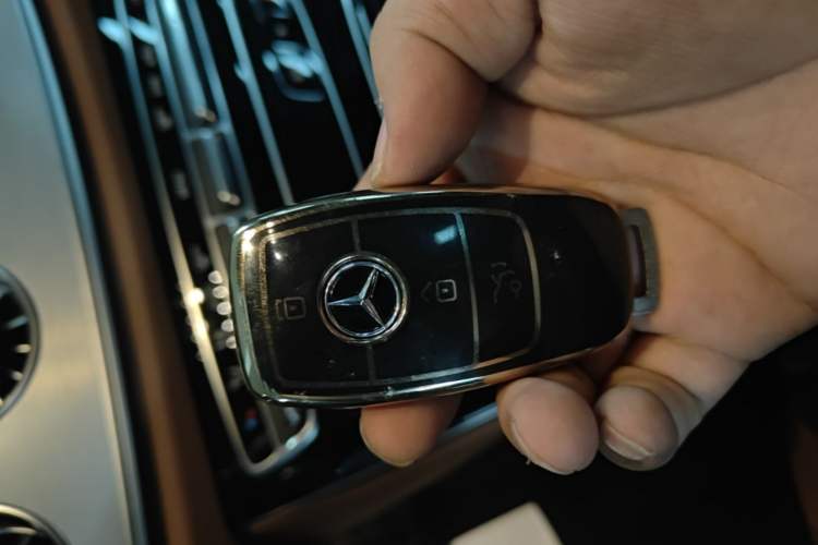 Used Mercedes-Benz E-Class 2021 Facelift E 260 Coupe Vehicle Key