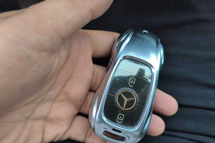Used Mercedes-Benz E-Class 2021 E 300 L Sport Luxury Edition Vehicle Key