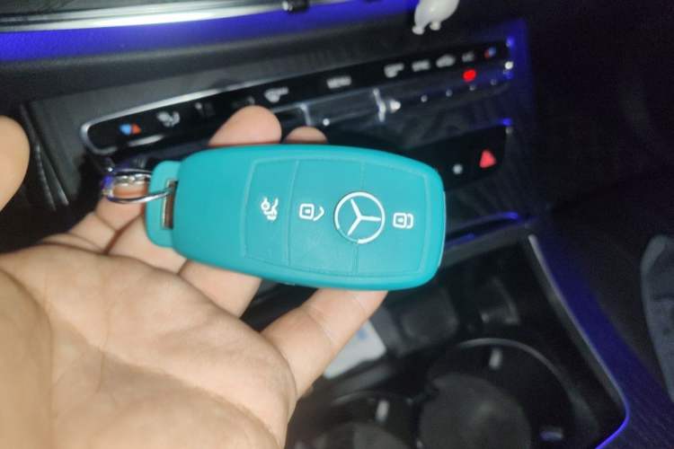 Used Mercedes-Benz E-Class 2021 Updated E 260 Fashion Sport Edition Vehicle Key