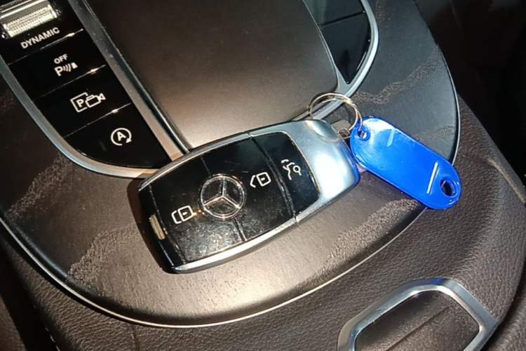 Used Mercedes-Benz E-Class 2021 E 260 Stylish Sports Edition Vehicle Key