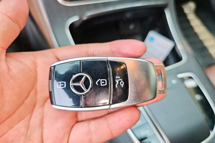 Used Mercedes-Benz E-Class 2021 Facelift E 260 L Sport Edition Vehicle Key