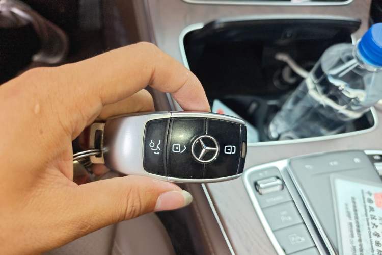 Used Mercedes-Benz E-Class 2021 E 260 L Vehicle Key