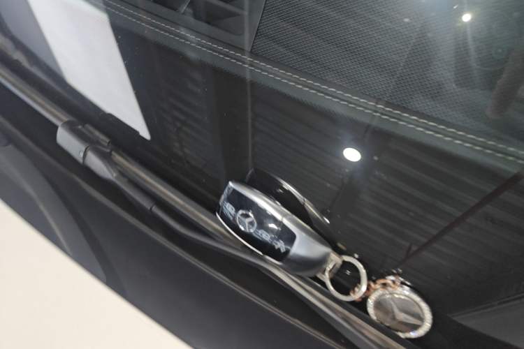 Used Mercedes-Benz E-Class 2021 Restyled E 300 L Luxury Edition Vehicle Key