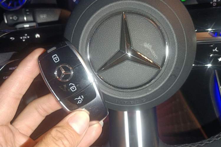 Used Mercedes-Benz E-Class 2021 E 260 Coupe Vehicle Key