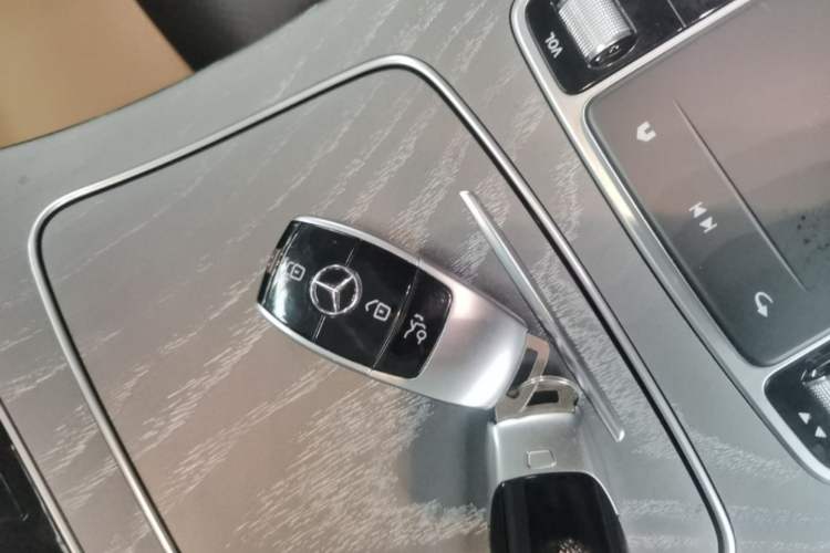 Used Mercedes-Benz E-Class 2021 Facelift E 260 L Sport Edition Vehicle Key