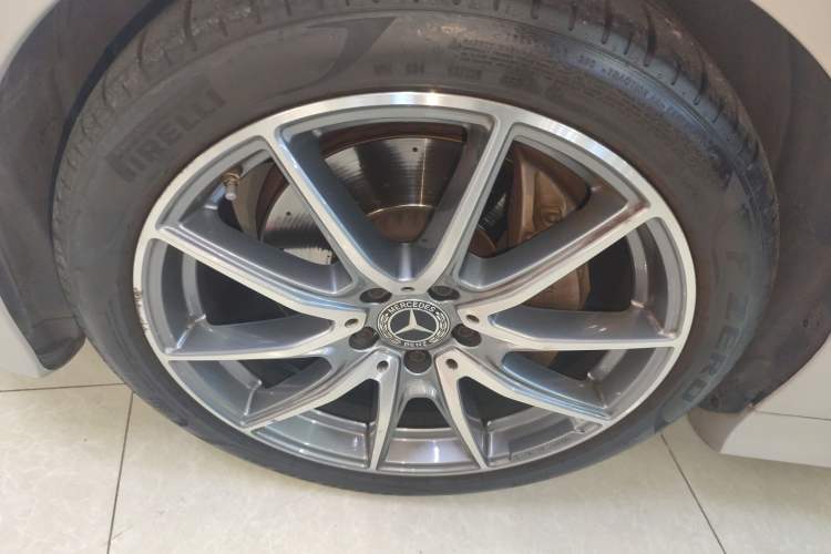 Used Mercedes-Benz E-Class 2021 E 260 Coupe Exterior 7