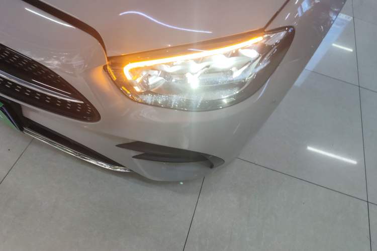Used Mercedes-Benz E-Class 2021 E 260 Coupe Left Front Headlight