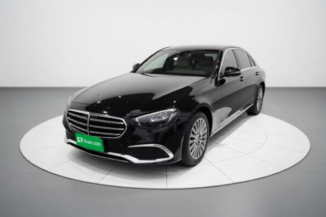 Mercedes-Benz E-Class 2022 Revised Version E 300 L Fashion Edition مستعملة