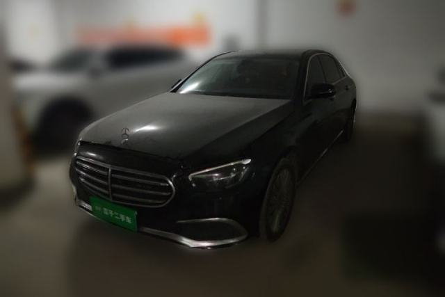 Mercedes-Benz E-Class 2022 E 300 L Stylish Model d’occasion