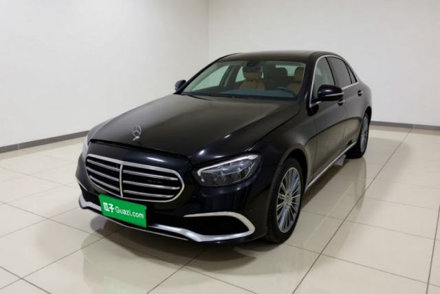 Używany Mercedes-Benz E-Class 2022 E 300 L Stylish Model