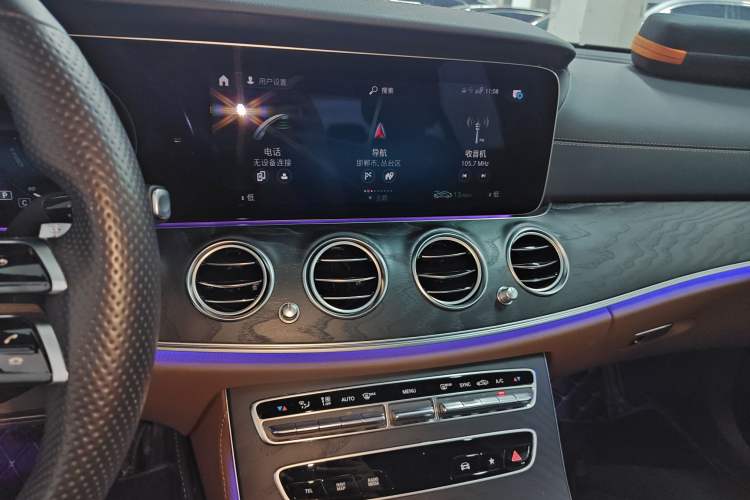 Used Mercedes-Benz E-Class 2022 E 260 Stylish Sports Edition Audio And AC Panel
