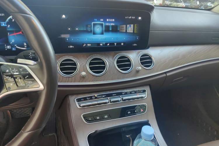 Used Mercedes-Benz E-Class 2022 Revised E 300 L Sport Luxury Edition Audio And AC Panel
