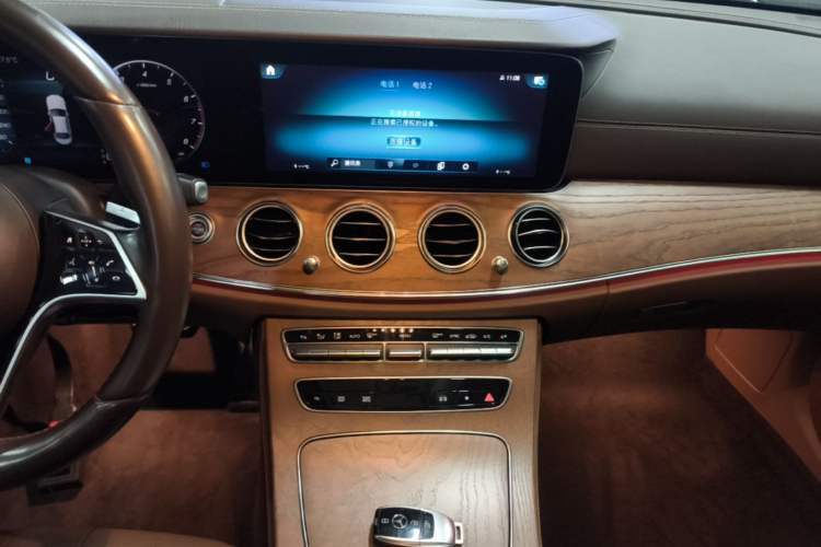 Used Mercedes-Benz E-Class 2022 E 260 L Audio And AC Panel