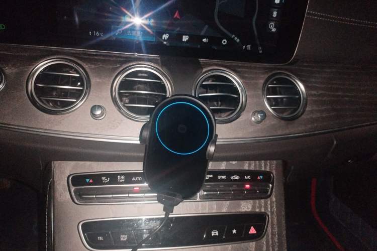 Used Mercedes-Benz E-Class 2022 Updated E 300 L Stylish Edition Audio And AC Panel