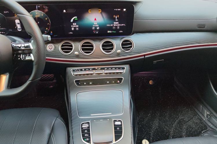 Used Mercedes-Benz E-Class 2022 E 260 Stylish Sports Edition Audio And AC Panel
