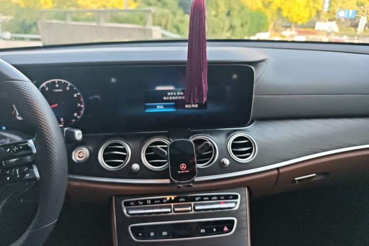 Used Mercedes-Benz E-Class 2022 E 300 Stylish Sports Edition Audio And AC Panel