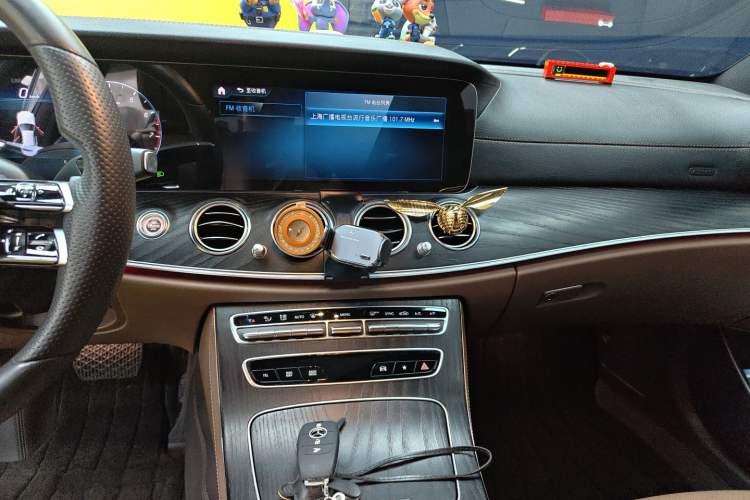 Used Mercedes-Benz E-Class 2022 Revised E 300 L Sporty and Stylish Edition Audio And AC Panel