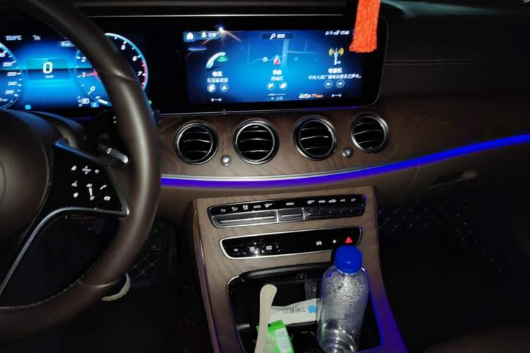 Used Mercedes-Benz E-Class 2022 Updated E 300 L Luxury Edition Audio And AC Panel
