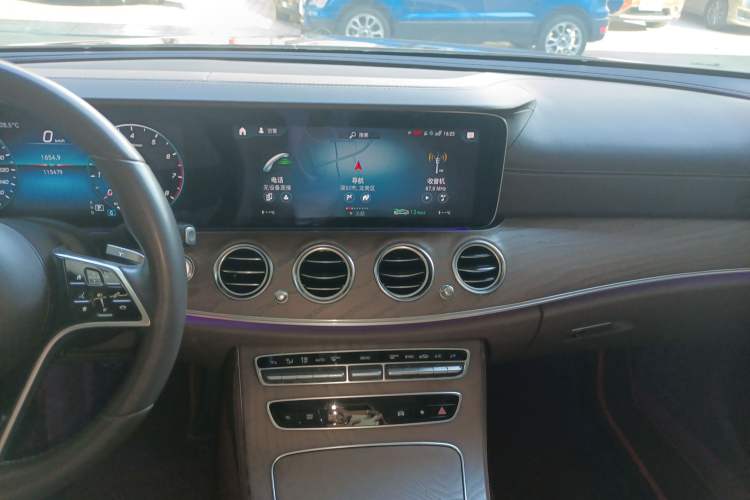 Used Mercedes-Benz E-Class 2022 Updated E 300 L Stylish Edition Audio And AC Panel