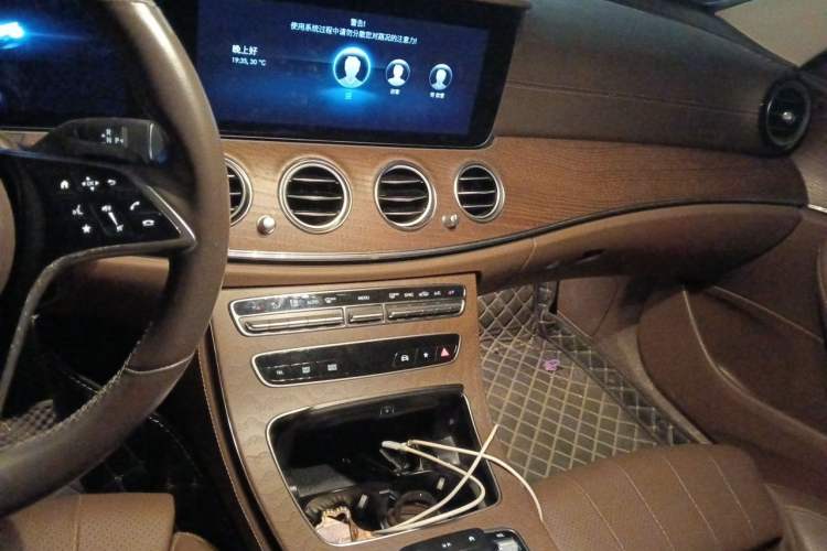 Used Mercedes-Benz E-Class 2022 Updated E 300 L Stylish Edition Audio And AC Panel