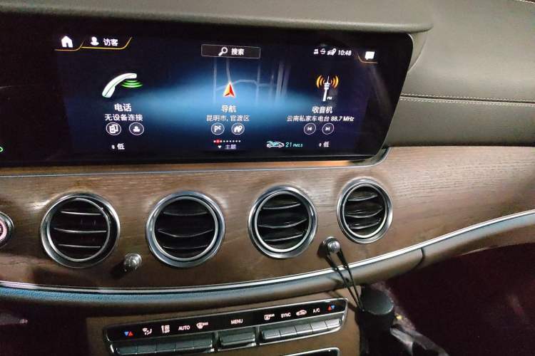 Used Mercedes-Benz E-Class 2022 Second Facelift E 260 L Audio And AC Panel