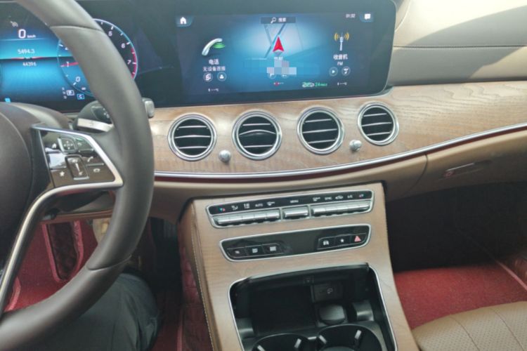 Used Mercedes-Benz E-Class 2022 Updated E 300 L Luxury Edition Audio And AC Panel