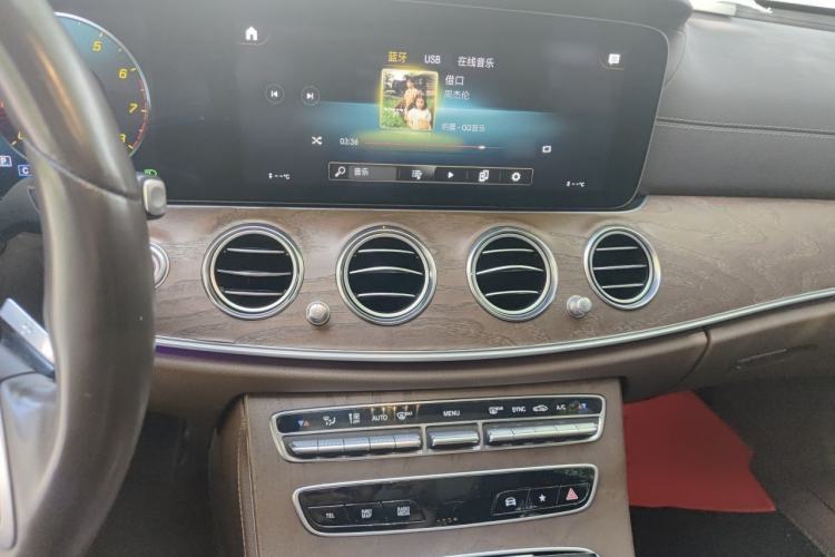 Used Mercedes-Benz E-Class 2022 Updated E 300 L Stylish Edition Audio And AC Panel