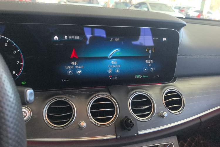Used Mercedes-Benz E-Class 2022 Revised Version E 300 L Sporty and Stylish Edition Audio And AC Panel